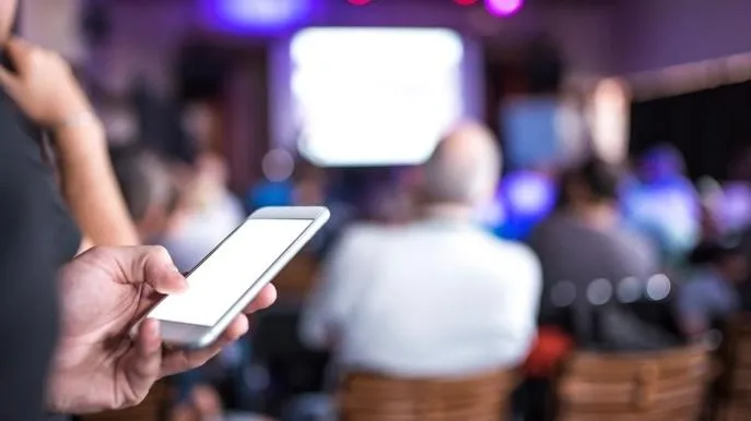 El parón de los eventos tradicionales abre las puertas a nuevas propuestas: híbridas, más tecnológicas y globales