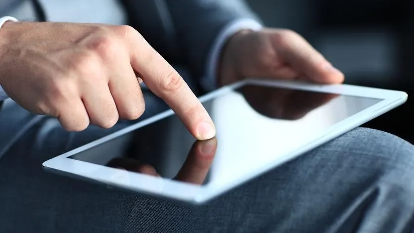 La crisis del coronavirus acelera el cambio hacia la publicidad digital y su cuota de mercado supera el 50%