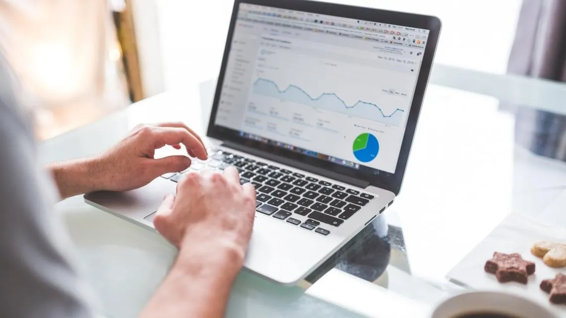 Los 8 claves básicas y fundamentales a tener en cuenta cuando se trabaja la estrategia SEO