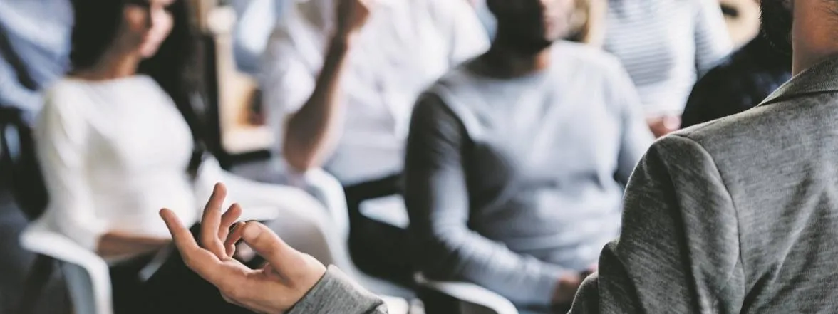 Divinity consultants: el último fichaje en branding de las grandes compañías para crear rituales y "espiritualidad" de marca