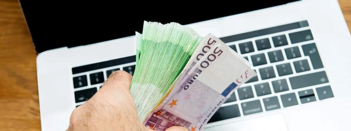 La recuperación del mercado de la publicidad digital será en V y las grandes de internet las grandes beneficiadas