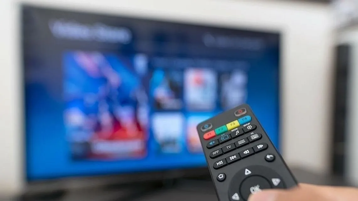 Por qué las televisiones siguen incurriendo en la publicidad encubierta