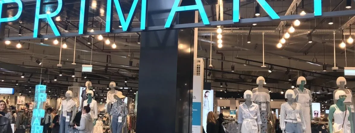 ¿Qué está pasando con las cadenas de tiendas que siguen resistiéndose a entrar en el ecommerce?