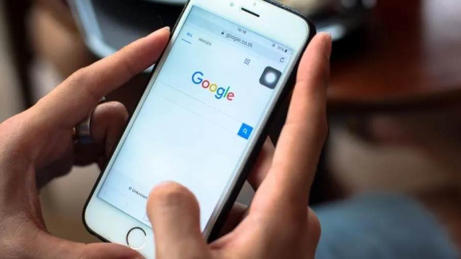 Google vuelve a hacer cambios en su buscador con importantes novedades en las búsquedas móviles