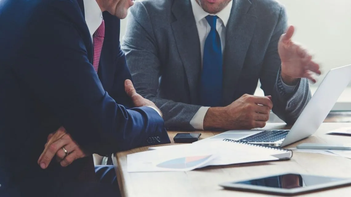 Los marketeros siguen apostando por la estrategia de marketing que lanzaron para apagar los fuegos del inicio de la crisis del coronavirus