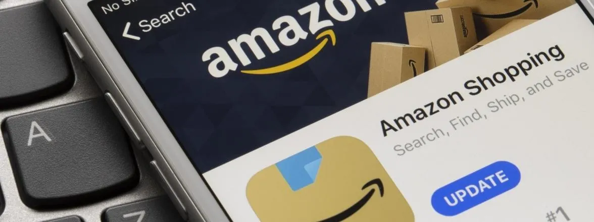 El retoque del cambio de logo de Amazon y cómo los rebrandings se han convertido en materia para que opinen todos 