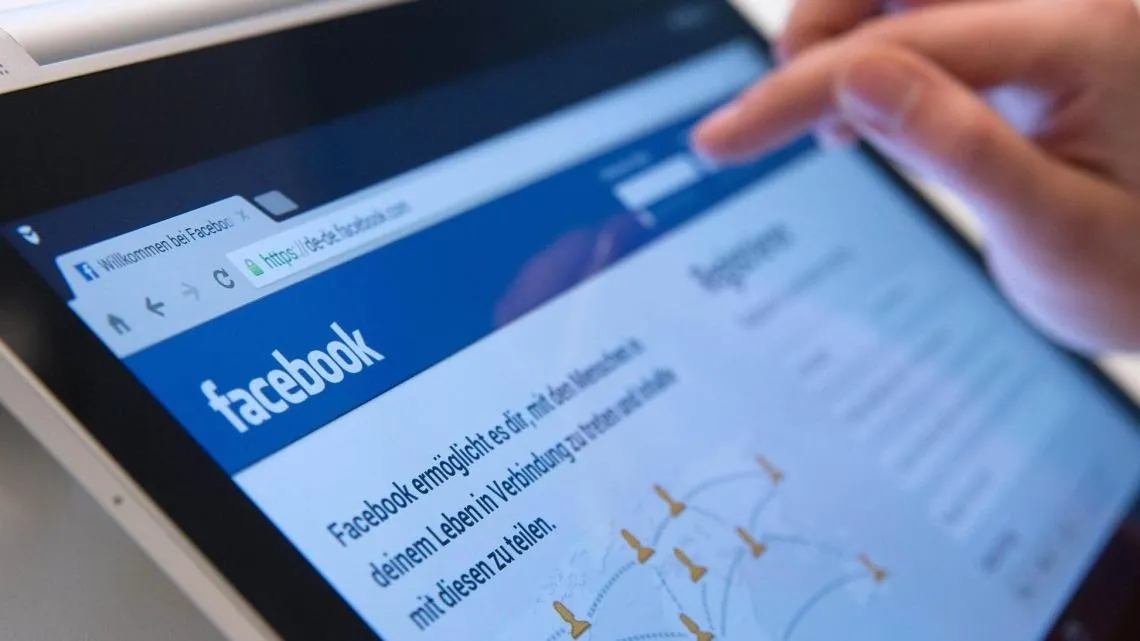 El tráfico de referencia de Facebook sigue cayendo en picado