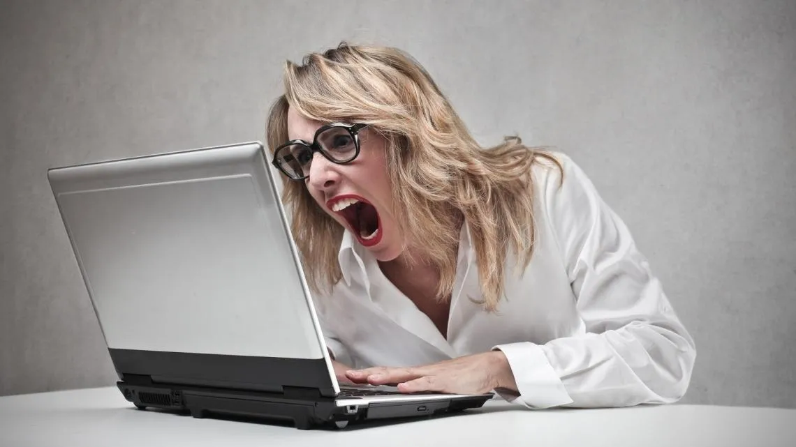 El por qué no podemos parar de discutir con los demás en las redes sociales