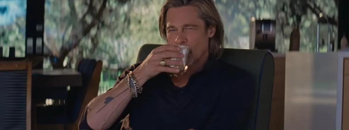 Brad Pitt, una cafetera y cómo un anuncio se acaba convirtiendo en la última 'guerra' cultural viral 