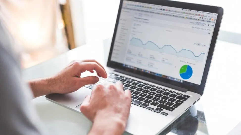 Análisis y auditorias SEO: por que resultan esenciales para nuestro negocio online y sitio web