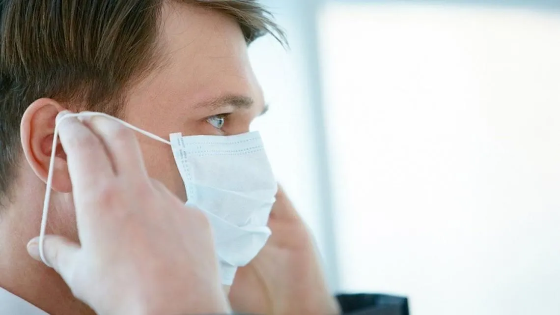 Nike, Lenovo, Amazon... Las grandes marcas siguen sosteniendo con sus anuncios la desinformación sobre el covid