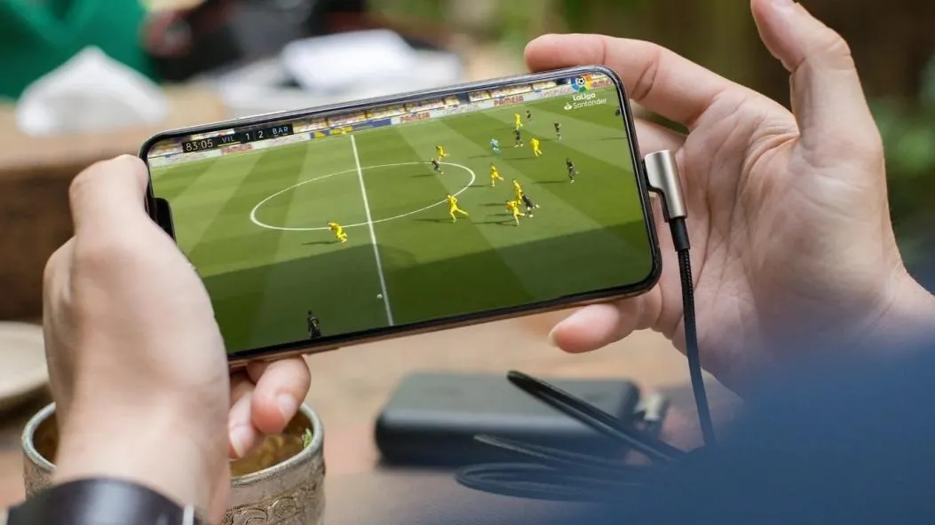 La guerra del fútbol está migrando a internet y eso cambiará cómo y dónde se compra la publicidad deportiva