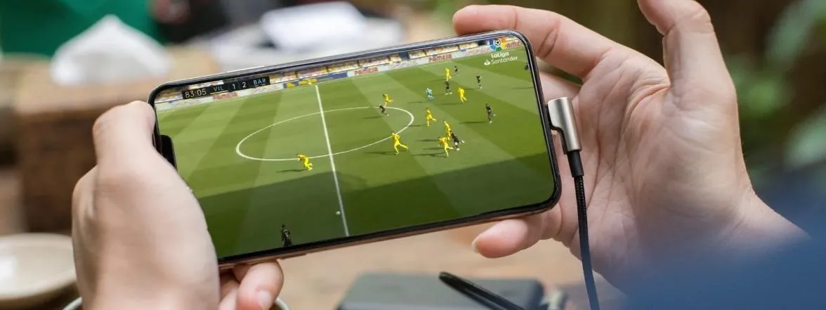 La guerra del fútbol está migrando a internet y eso cambiará cómo y dónde se compra la publicidad deportiva