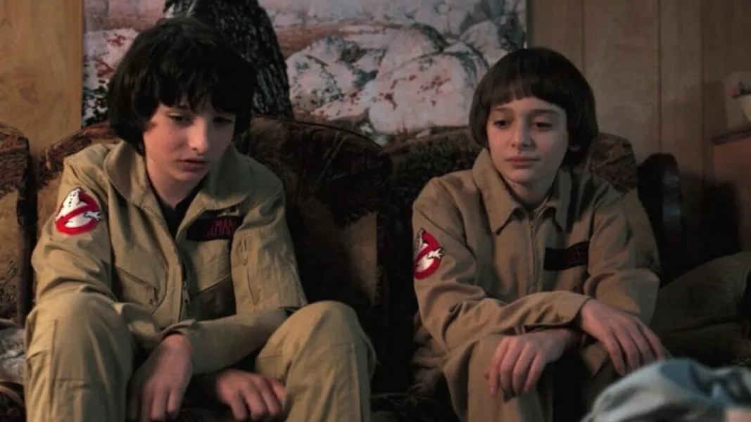 Las razones por las que no cesa la nostalgia de los 90 en diseño de productos, moda y marketing