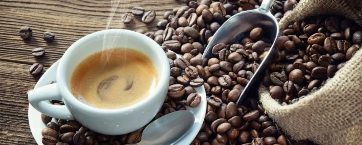 Cómo el café hace que los consumidores gasten más y compren de forma impulsiva