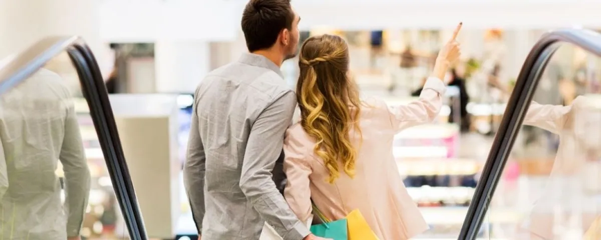 ¿Siguen siendo los Centros Comerciales entornos relevantes y eficaces para la comunicación de las marcas?