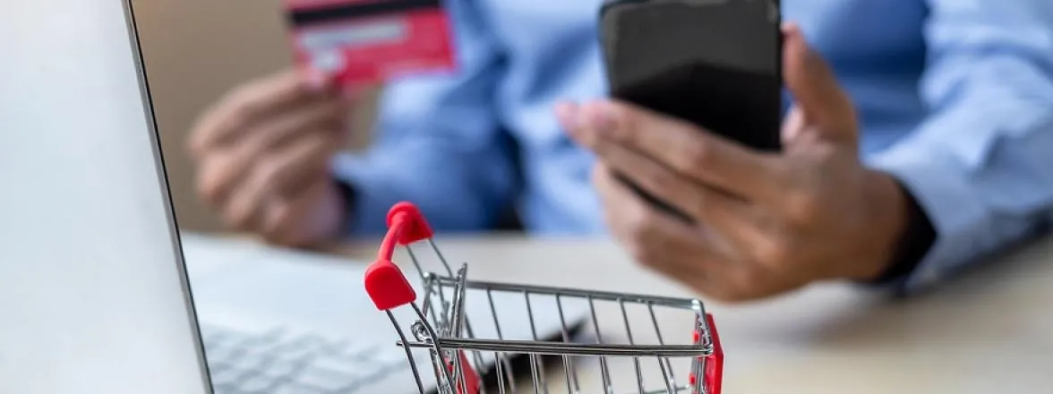 Radiografía del e-commerce en 2021: El 65 % de españoles compró al menos 2 productos online al mes