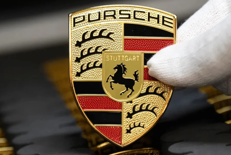 Porsche, Ferrari y Louis Vuitton, reinan entre las marcas de lujo más valiosas del mundo
