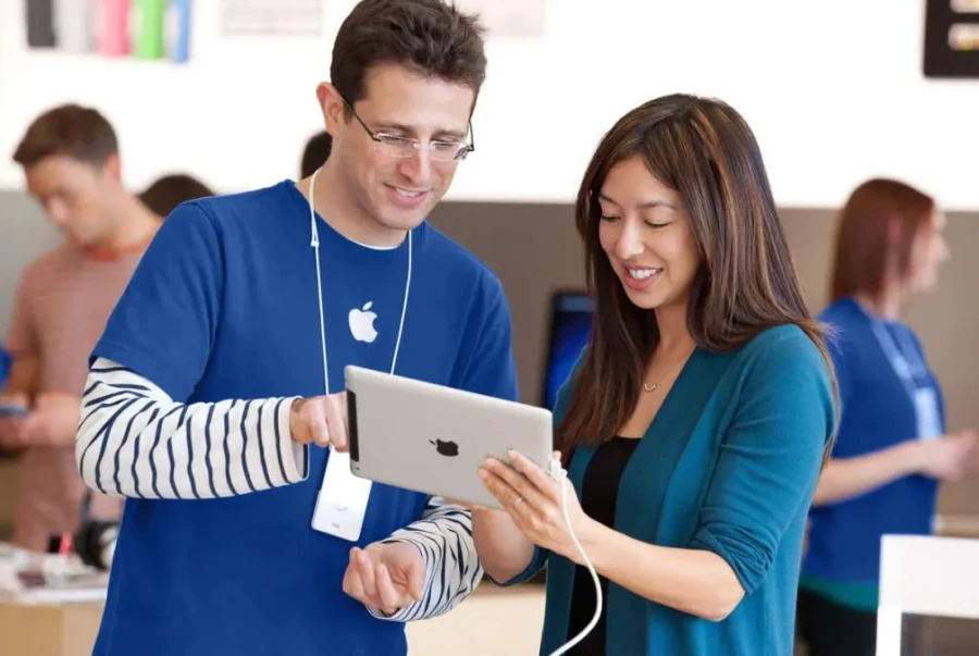 Apple, Amazon y El Corte Inglés mejores marcas en Experiencia de Cliente