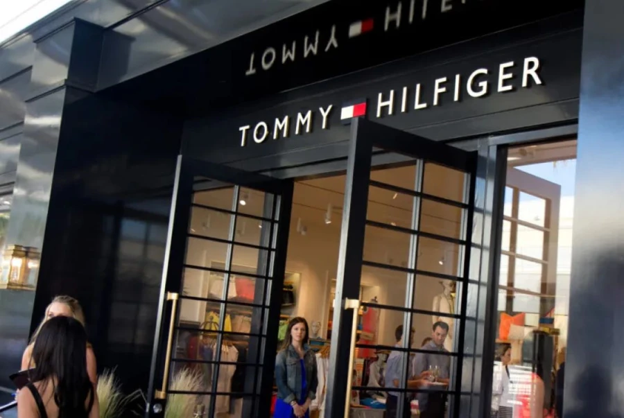 Roblox, un ejemplo de "metaverso" donde grandes marcas como Tommy Hilfiger ya abren tiendas y lo que nos enseña sobre marketing