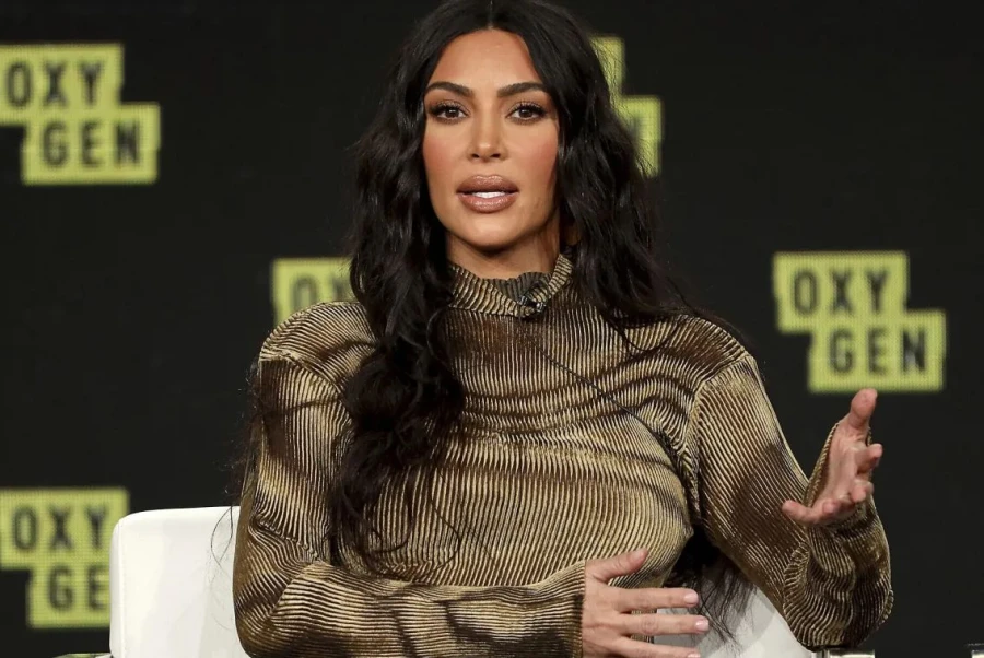 Lo que la multa millonaria a Kim Kardashian dice sobre cómo cambian las cosas para los influencers
