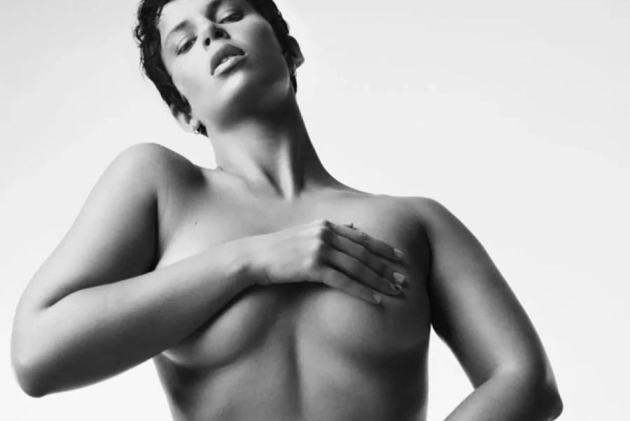 Nathy Peluso se desnuda en la nueva campaña publicitaria de Desigual
