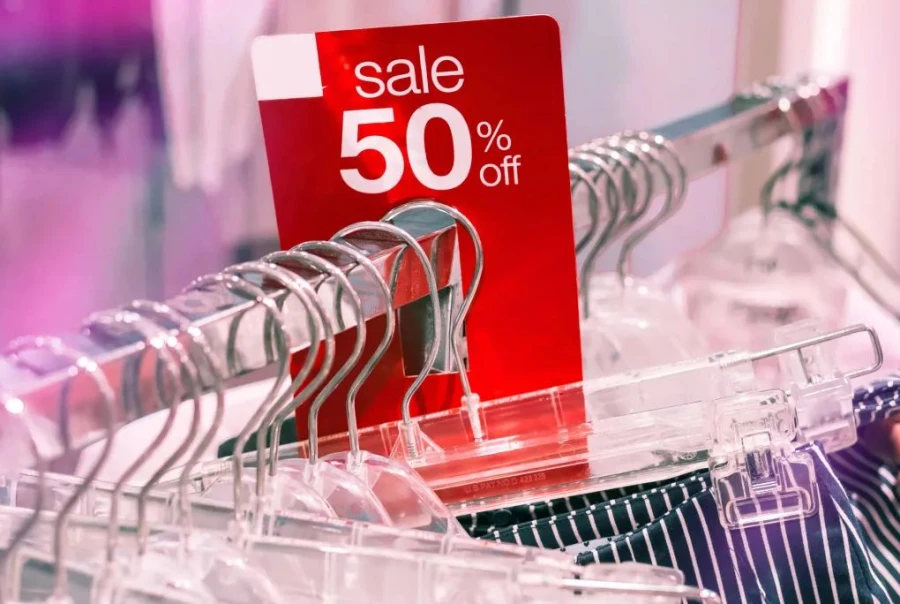 Triunfadoras del marketing: El Corte Inglés y Zara, los retailers con mejor reputación en tiempos de rebajas 