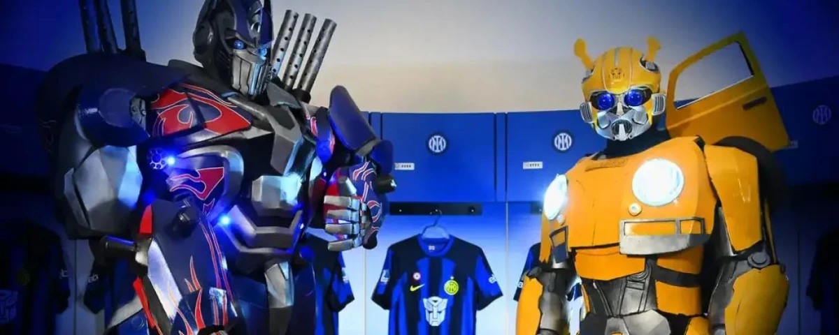 Así lució el Inter de Milán su camiseta exclusiva con el logo de Transformers