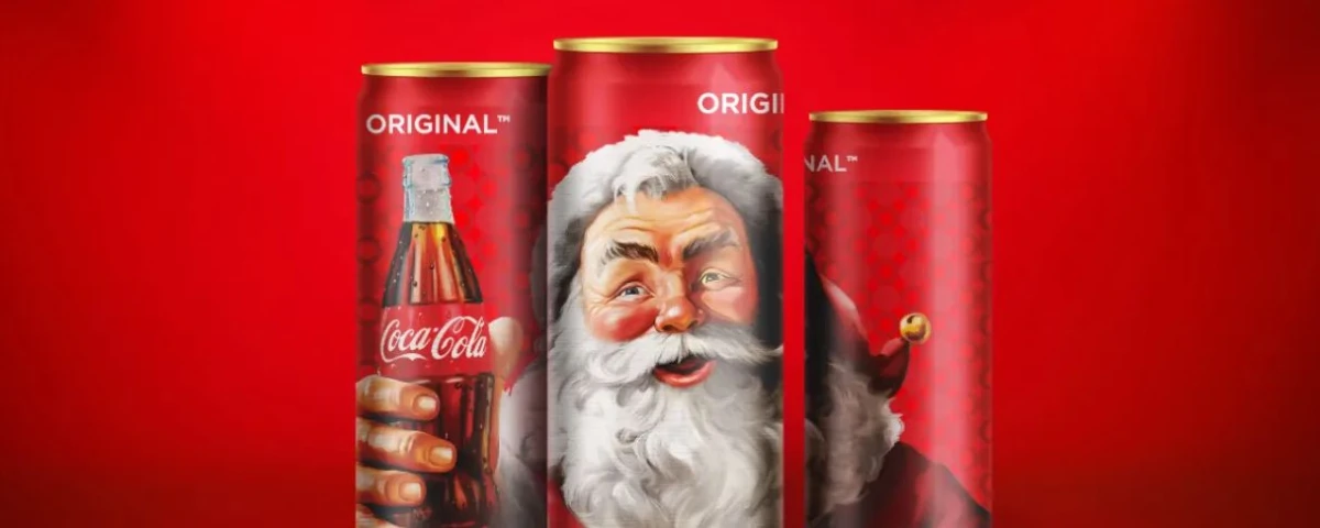 Coca-Cola, Santa Claus y los mil y un diseño de sus latas navideñas