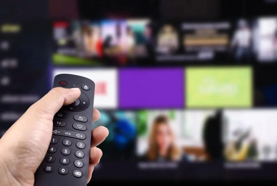Los consumidores prefieren servicios gratuitos de streaming y TV Conectada con Publicidad frente a las suscripciones de pago, pero no implica que muestren atención a sus anuncios 1
