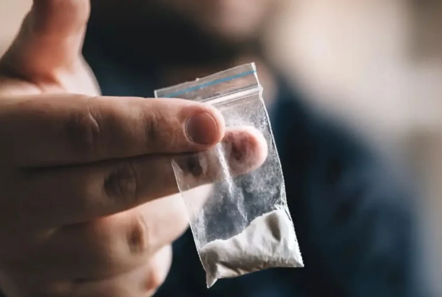 Los traficantes encuentran en los anuncios y la publicidad de Facebook e Instagram su mejor escaparate para vender Droga