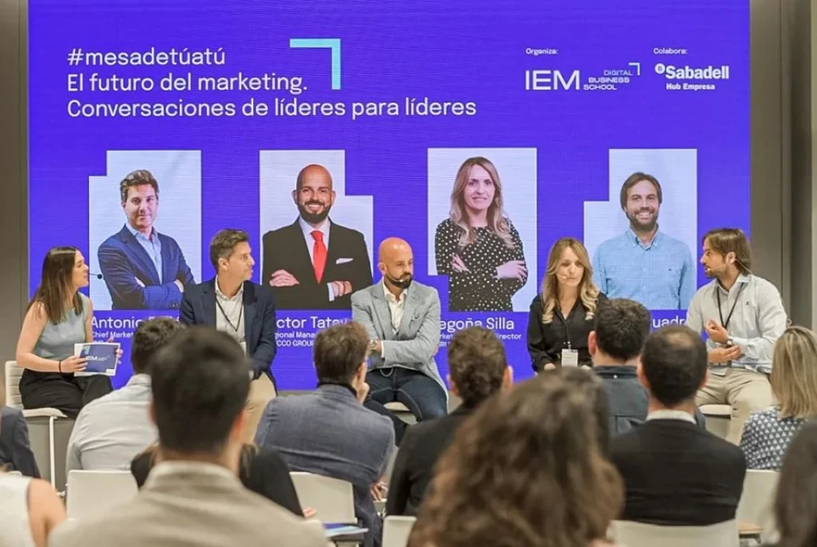 Inteligencia artificial, marketplaces, influencers, omnicanalidad y tiktok, tendencias dominantes del futuro del marketing