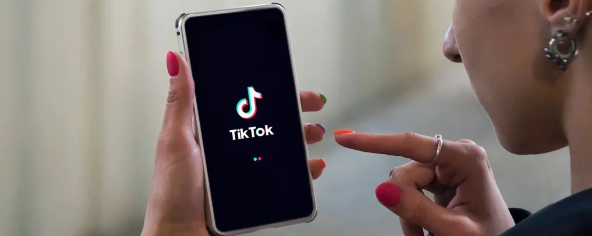 Los ingresos publicitarios de TikTok se diparan y ya es la empresa con los ingresos por publicidad digital de más rápido crecimiento en el mundo