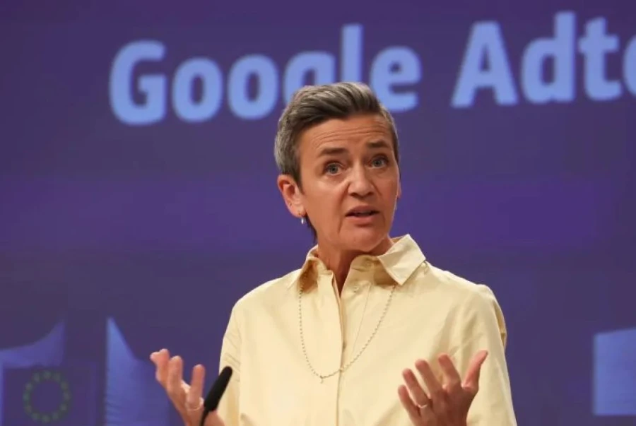 Bruselas acusa a Google de falsear el mercado de la publicidad online y pide que venda parte de su negocio