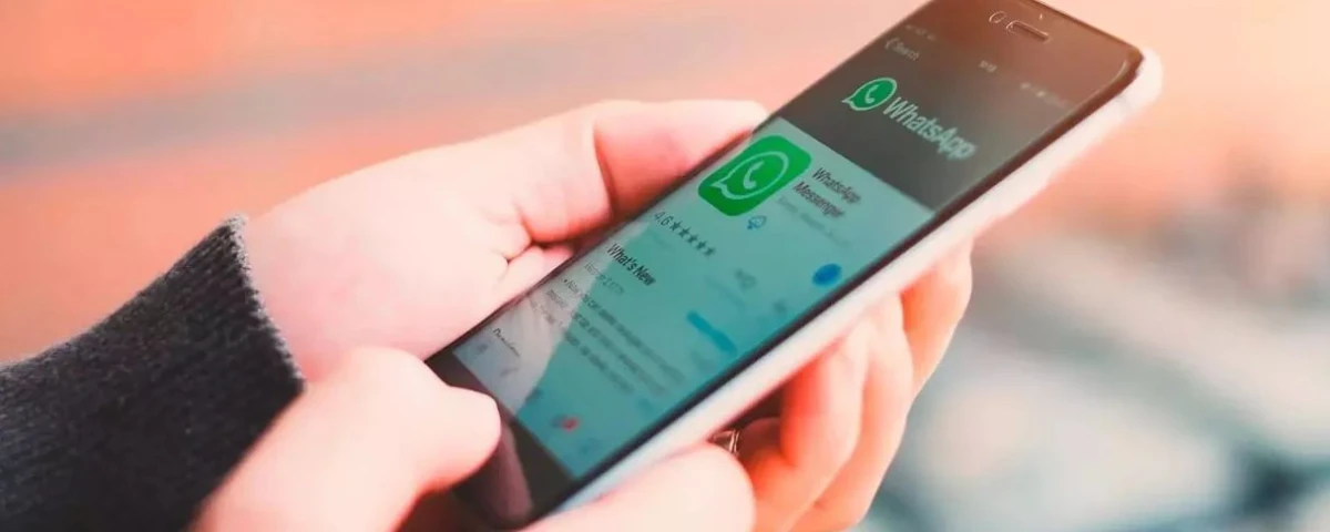 Cómo la Inteligencia Artificial de ChatGPT está transformando WhatsApp en una herramienta esencial para los Negocios
