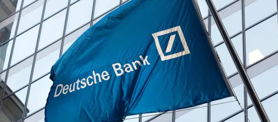 El logo de Deutsche Bank cumple 50 años