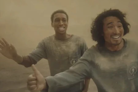 PlayStation eleva la emoción del juego al mundo real con su campaña global Esto pasa en PS5