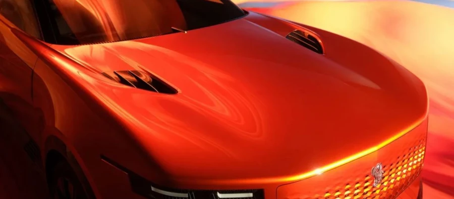 Toyota eleva la apuesta de lujo con la marca Century posicionándose por encima de Lexus