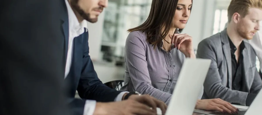 ¿Cuál es el error estratégico que impide a más del 80% de las marcas y profesionales del marketing fracasar en la adopción de la IA ?