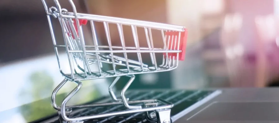 La inteligencia artificial gana terreno en el comercio electrónico como asistente de compra valorado por su eficiencia y ahorro de tiempo