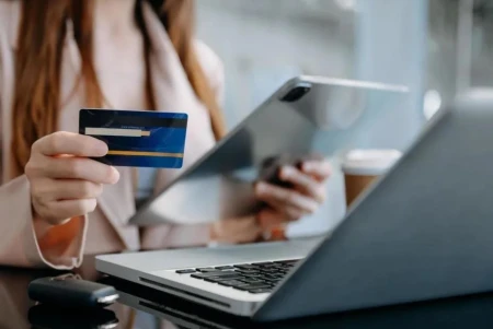 La transformación de los hábitos de consumo en España: el consumidor arriesga y digitaliza la búsqueda del ahorro