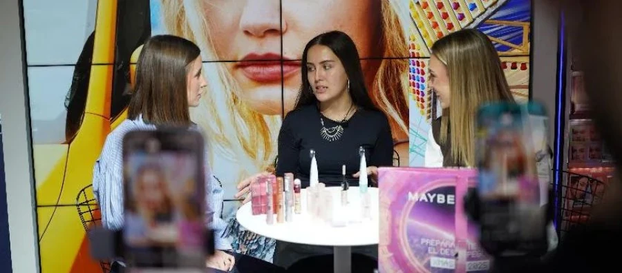 Los LIVE Shopping de TikTok Shop crecen en la temporada de compras navideñas en España