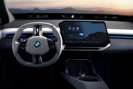 La progresión del icónico logo de BMW: razones detrás de la sutil simplificación visual y los últimos cambios