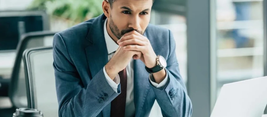 Marketing 2026 y los profesionales obsoletos: la carrera por dominar la IA es obligatoria porque ignorarla ya no es una opción