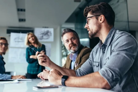 Solo la colaboración entre Marketing y TI permite desbloquear el potencial real de la inteligencia artificial