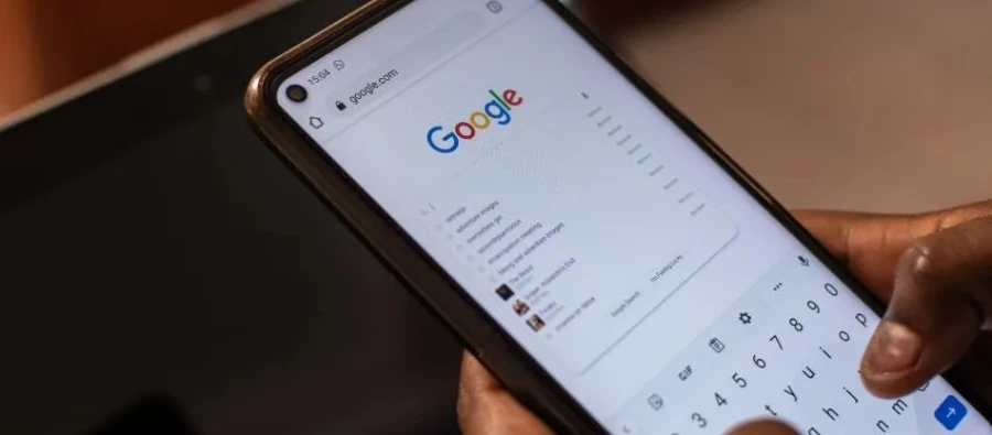 El impacto del modo IA en el SEO y el Marketing en buscadores: entre la visibilidad y la transformación del posicionamiento y el tráfico web