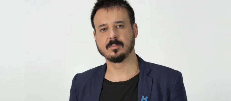 Sergio Ituero: "Cada nombre es un gran spot que dura un segundo y está creado para vender utilizando la psicología del lenguaje"