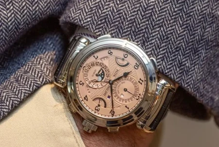 Cuando las marcas eligen a sus cliente: el magnetismo del acceso restringido y el marketing de lo exclusivo