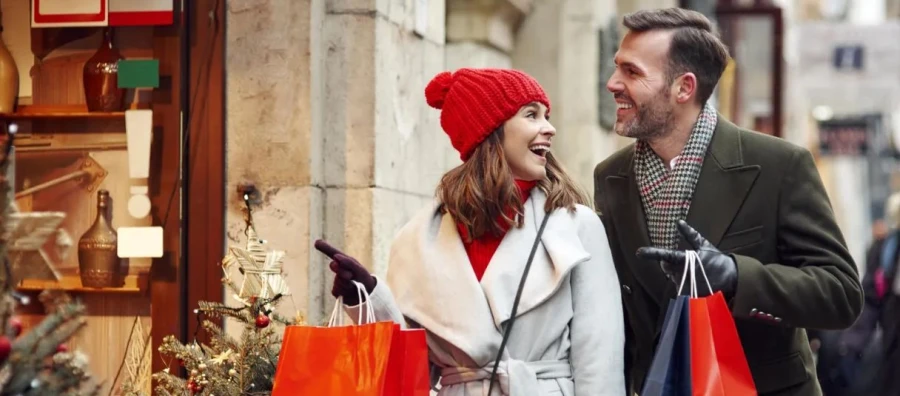 La Navidad de 2025 enfrenta su mayor paradoja: gasto histórico pero con un consumidor más preocupado y desconfiado que nunca