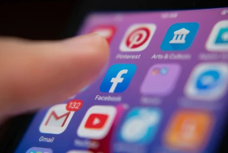 La caída del alcance de los Reels de Instagram, la fatiga de Linkedin y el resurgimiento en alcance de Facebook